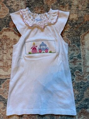 Girls White Ruffle Collar top with Princess & Carriage Smocking detail 4T